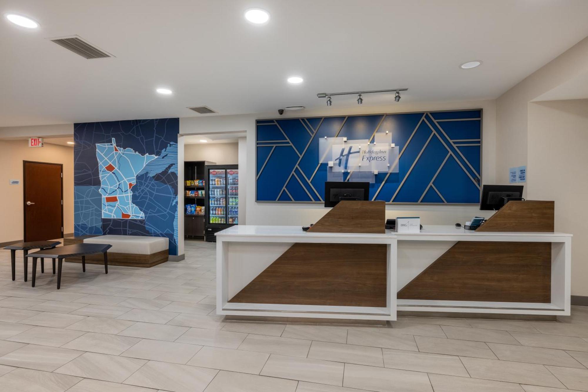Holiday Inn Express Rochester South - Mayo Area By Ihg Exterior foto
