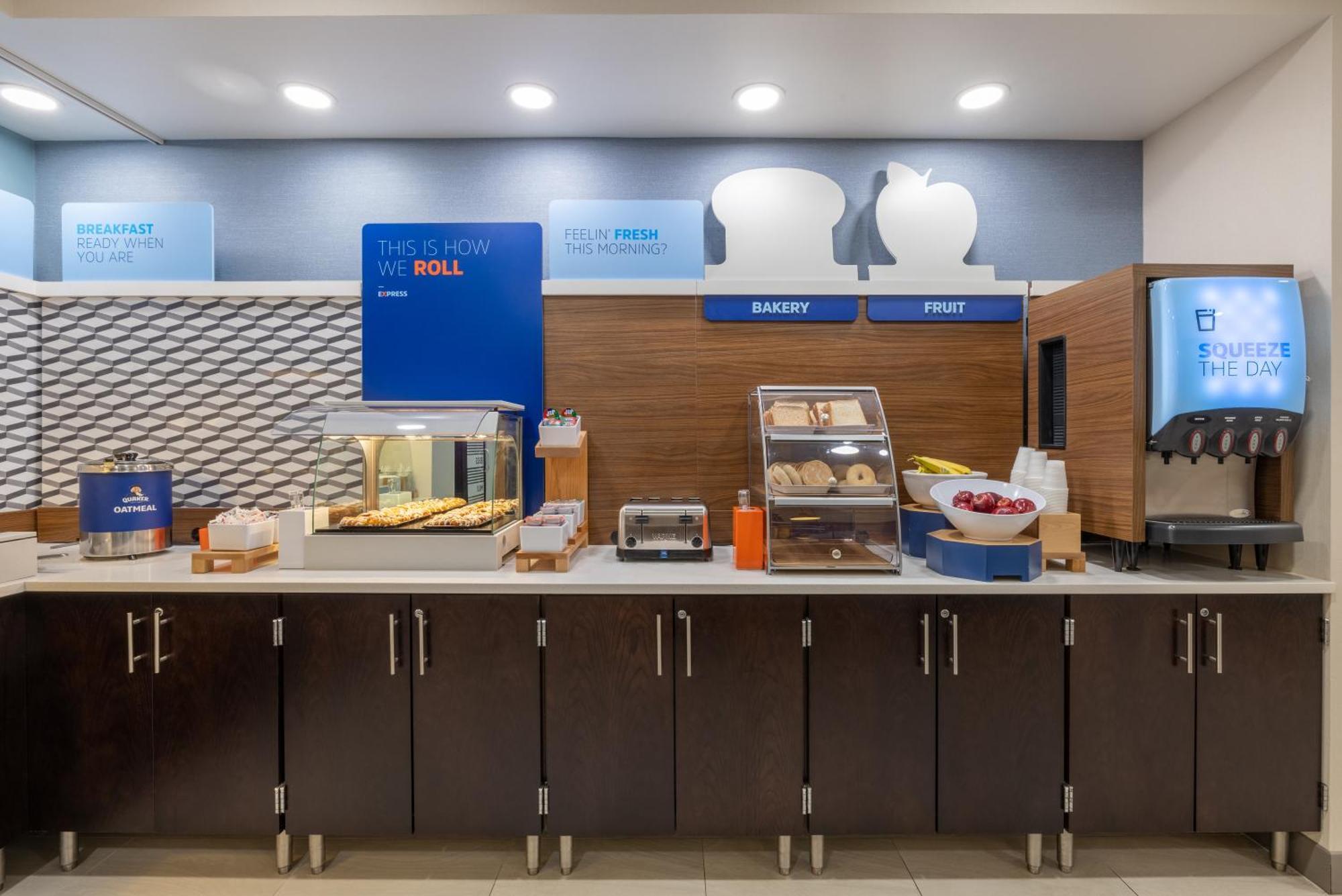 Holiday Inn Express Rochester South - Mayo Area By Ihg Exterior foto